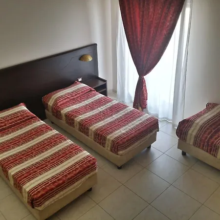 La Tana Del Lupo Hotel